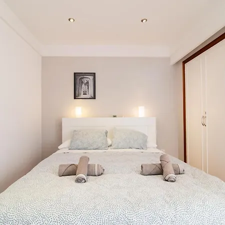 Luminoso En Amara - Zona Tranquila - Cerca Centro Appartement